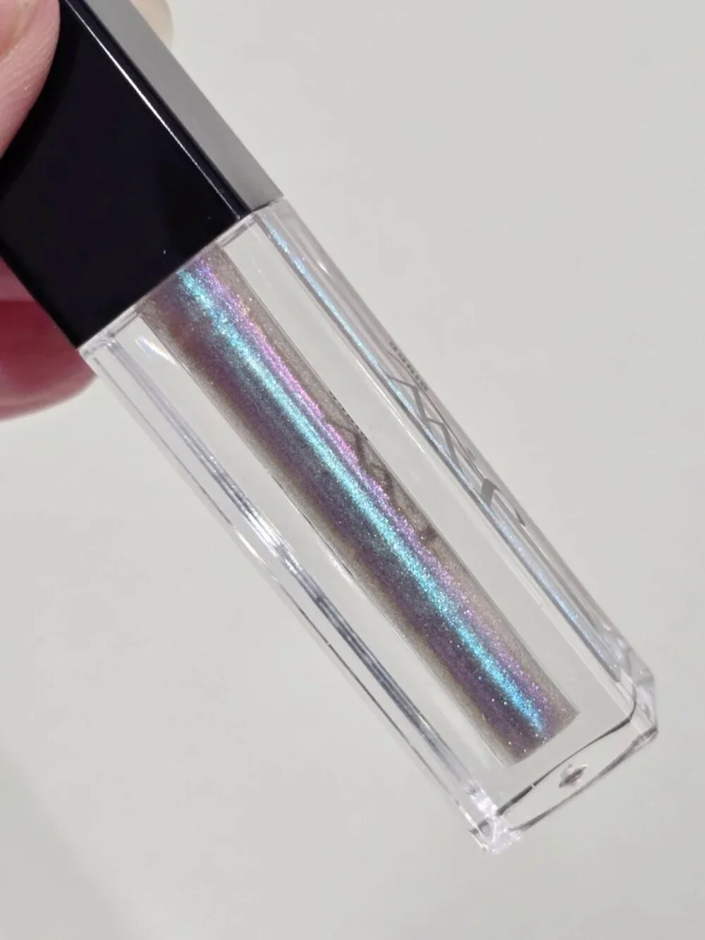 Sue More ✦ Lip Gloss, Eye Shadow ✦ Iridescent Shimmer Dual‑Use Long‑Wear Formula